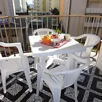 In 36877 Apartment *