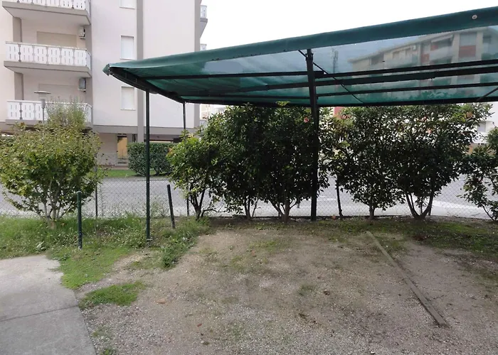 In 36877 Апартаменты